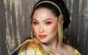 Titi DJ Rilis 'Show Off Your Colors' Bareng Sara Fajira dan Eka Gustiwana, Tunjukkan Warna Indonesia