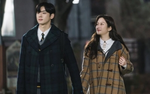 Moon Ga Young dan Cha Eunwoo Ciuman di 'True Beauty', Proses Syutingnya Uwu Banget