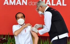 Andalkan Kekuatan Ini, Presiden Jokowi Yakin Pemerintah Bisa Vaksinasi 1 Juta Orang Per Hari