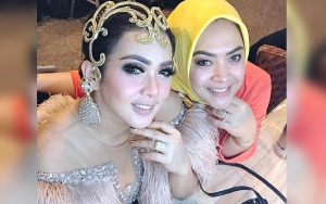 Bikin Ngakak, Keponakan Syahrini Jawab Begini Saat Diminta Ucapkan Kalimat Syahadat
