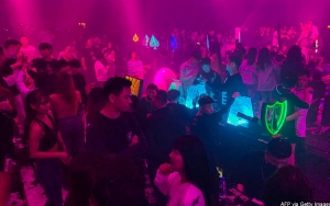 Rayakan 1 Tahun Lockdown, Warga Wuhan Gelar Pesta di Kelab Malam Hingga Bikin Film Dokumenter