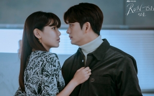 Mesra di 'Run On', Syuting Ciuman Sooyoung SNSD dan Kang Tae Oh Ternyata Penuh Canda Tawa