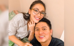 Pernikahan Dikabarkan Kian Dekat, Ayu Ting Ting dan Adit Jayusman Ternyata Sudah Pesan Baju Nikah