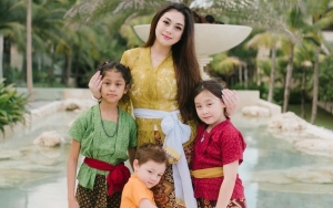 Stefan William Asyik Ngegym, Foto Celine Nangis-Nangis di Pelukan Ibunda Bikin Miris