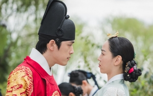 Kode Rahasia Kim Jung Hyun dan Shin Hye Sun di Episode Terbaru 'Mr. Queen' Jadi Perbincangan Hangat
