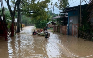 Korban Banjir di Manado Mulai Terserang Penyakit, Termasuk COVID-19?