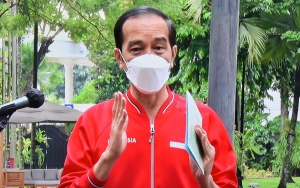 Pesan Jokowi Kepada Masyarakat Usai Divaksin: Hindari Kerumunan!