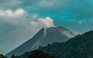 Guguran Awan Panas Gunung Merapi Sampai 3 KM, Radius Bahaya Erupsi Berubah?