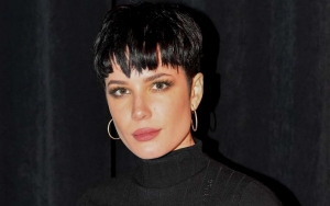 Halsey Mendadak Umumkan Kehamilan, Identitas Kekasih Terungkap