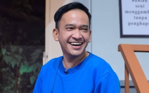 Ruben Onsu Ganti Warna Rambut Jadi Pirang, Alasannya So Sweet