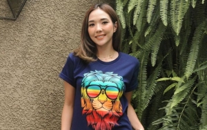 Gisella Anastasia Langsung Dicibir Usai Pamer Foto Berpakaian Seksi di Kolam Renang