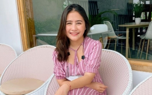 Prilly Latuconsina Pamer Bakat Masaknya, Foto Lagi Ngulek Malah Ramai Dosorot