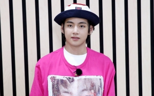 V BTS Sungkan Ngerepotin Staf dan Tak Gengsi Lakukan Ini