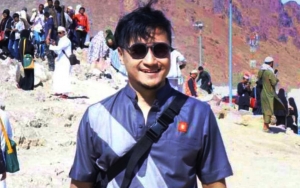 Arie Untung Tulis Kalimat Haru Begini Untuk Sang Ayah Yang Telah Menginjak Usia 81