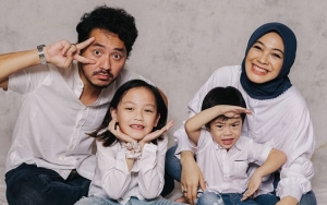 Temani Ibunda Di RS Hingga 16 Hari, Dian Ayu Dapat Support Penuh Dari Sang Suami Dan Anak-Anaknya