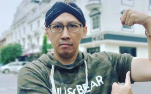 Dipolisikan, Ini Klarifikasi Abu Janda   Soal Cuitan 'Islam Arogan'