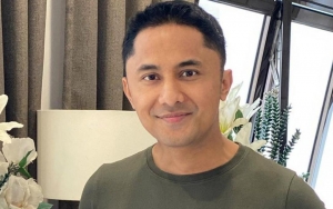 Hengky Kurniawan Kunjungi Makam Kakak Yang Meninggal Karena Covid-19, Kenang Pertemuan Terakhir 