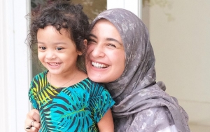 Shireen Sungkar Beber Trik Jitu Agar Si Putri Bungsu Berhenti Nangis, Bikin Takjub dan Kagum!