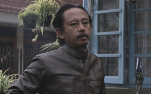 Tangisnya Pecah, Epy Kusnandar Kenang Sosok Kang Pipit 'Preman Pensiun' 