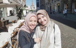 Zaskia Sungkar Malah Protes Saat Calon Bayinya Diberi Kado Laudya Cynthia Bella, Kenapa?