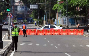 Disebut Tak Efektif, Adakah Kemungkinan PPKM Diperpanjang?