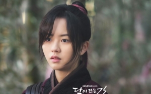 Kim So Hyun Ungkap Rasanya Syuting Adegan Aksi di 'River Where The Moon Rises'