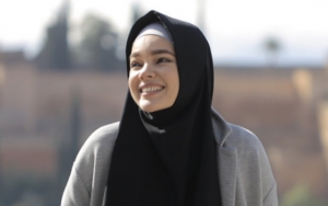 Bahas Soal Asmara, Dewi Sandra Ungkap Alasan Mendiang Glenn Fredly Disukai Banyak Orang