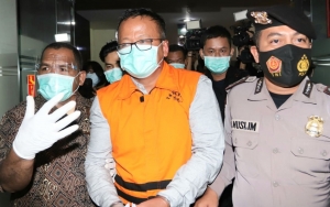 Edhy Prabowo 'Dermawan' Sewakan Apartemen Untuk 2 Atlet Wanita, Dari Suap Ekspor Benih Lobster?