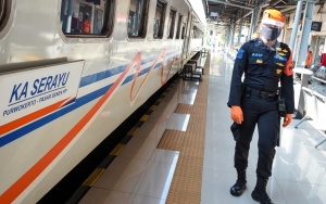Banjir Peminat Hingga Antrean Membludak, Layanan Tes GeNose di Stasiun Senen Dihentikan 