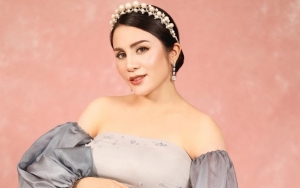 Baru Usia Sebulan, Suami Momo Geisha Bangun Stadion Untuk Hadiah Putranya