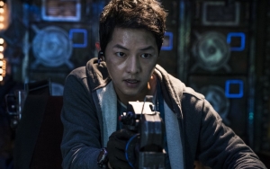 Sutradara Ogah Bikin Karakter Song Joong Ki di 'Space Sweepers' Terlihat Mengagumkan, Kenapa?
