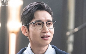 Terjun ke Dunia Politik, Bong Tae Gyu Makin Bersinar di 'Penthouse' Season 2