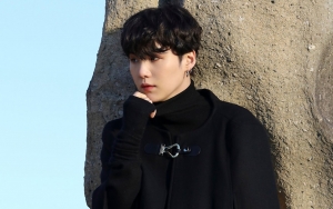 BTS Buka-Bukaan Alasan Suga Nangis di Kamar Mandi Usai AMA 2017