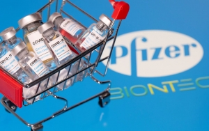 Batal Gunakan AstraZeneca, Pfizer Tawarkan Vaksin COVID-19 ke Afsel