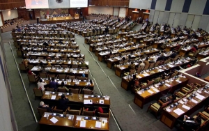 Pembahasan RUU Pemilu Disetop, Demokrat Curiga Jokowi Siapkan Gibran Maju Pilgub DKI 2024