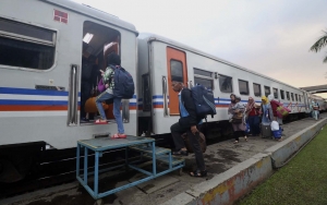 Libur Imlek, Volume Penumpang KAI Dilaporkan Naik Meski Masih Pandemi COVID-19