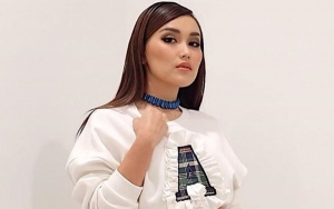 Ayu Ting Ting Tak Menyesal Batalkan Pernikahan dengan Adit Jayusman, Ini Alasannya