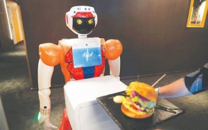 Perangi Virus Corona, Hotel Afrika Bikin Heboh Usai Terjunkan Robot Sebagai Garda Depan