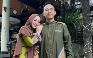 Denny Cagur Suka Goda Cewek Lain, Begini Perasaan Sang Istri