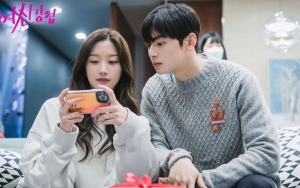 Tak Cuma Romantis, Adegan Moon Ga Young dan Cha Eunwoo di 'True Beauty' Ini Ternyata Penuh Makna