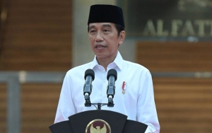 Jokowi Siapkan Jadwal Vaksinasi COVID-19 Malam Hari di Bulan Puasa, Bagaimana dengan Nonmuslim?