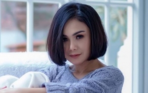 Tumben Mau Diajak Foto, Potret Putra Yuni Shara Tampan Misterius Sukses Bikin Terpesona
