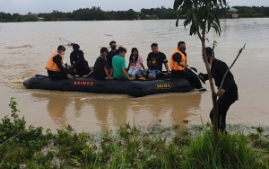 Ungkap 'Pihak Bersalah', Anies Baswedan Sigap Beber Cara Jitu Atasi Banjir Besar DKI
