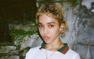 Mantan Pacar Shia LaBeouf Berterima Kasih Pada FKA Twigs Atas Keberanian Bongkar Kekerasan Seksual