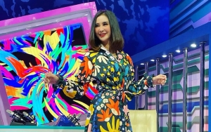 Potret Keluarga Harmonis, Uut Permatasari Banjir Doa Saat Unggah Foto Bareng Suami