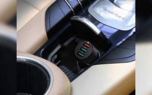 Jangan Sampai Ponsel Kehabisan Baterai, Ini 7 Rekomendasi Charger Mobil untuk Traveling