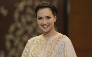 Ziarah Kubur Keluarga Besar, Shahnaz Haque : Rumah Masa Depan Saya