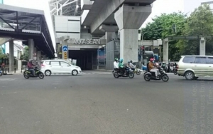 Ramai Tunanetra Tabrak Truk di Trotoar Jalan Fatmawati-Blok M, Pemprov DKI Diminta Bertindak