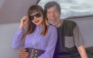 Nikahi Bule Secara Adat, Eva Belisima Eks Kiwil Pamer Foto Cium Bibir Jadi Sorotan