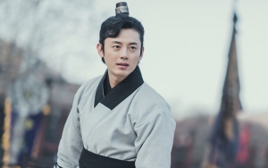 Lee Ji Hoon Enggan Dibayar Untuk Syuting Ulang 'River Where The Moon Rises', Begini Reaksi Netizen
